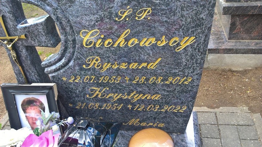 Grób Krystyna Cichowska