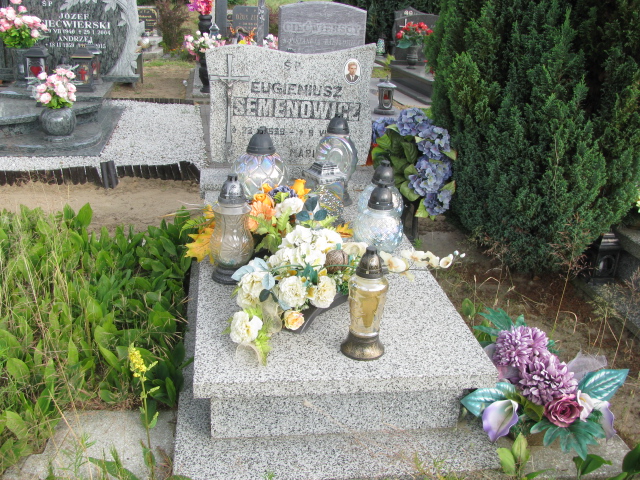 Grób Eugeniusz Semenowicz